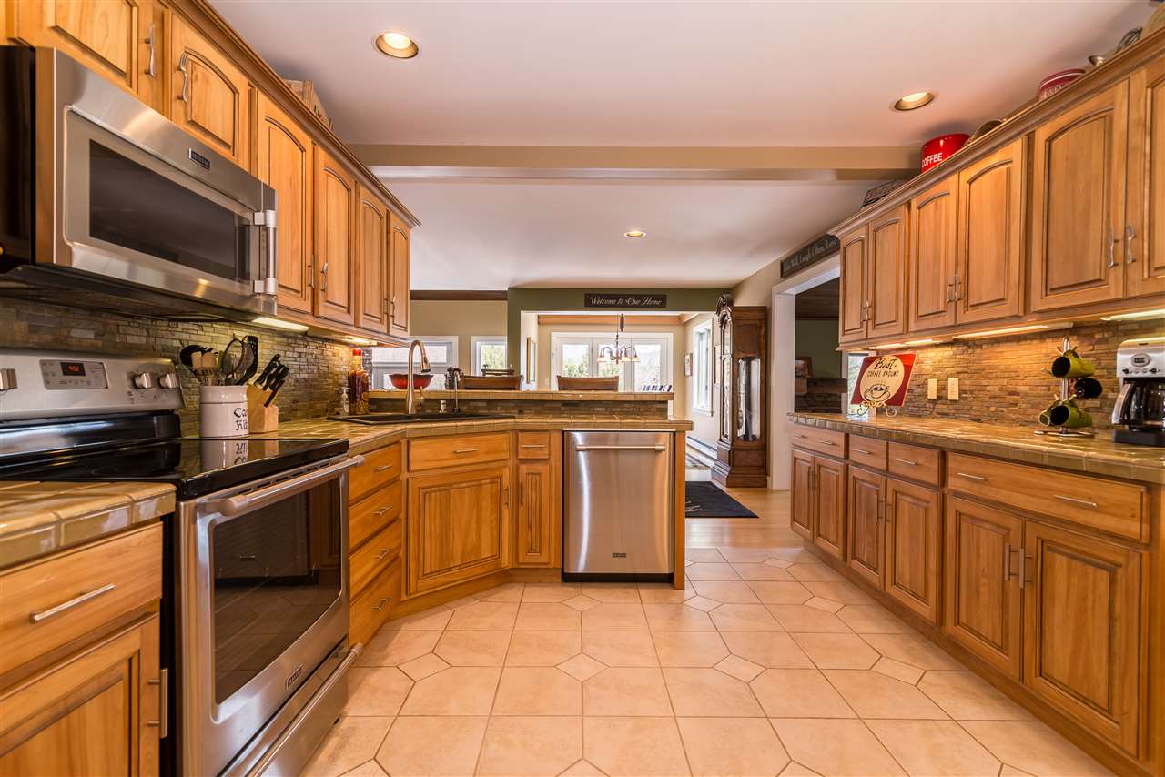 1024 Brook Road, Unit 10 Stowe, VT 05672 - Photo 15 of 40 Gallery Image 15