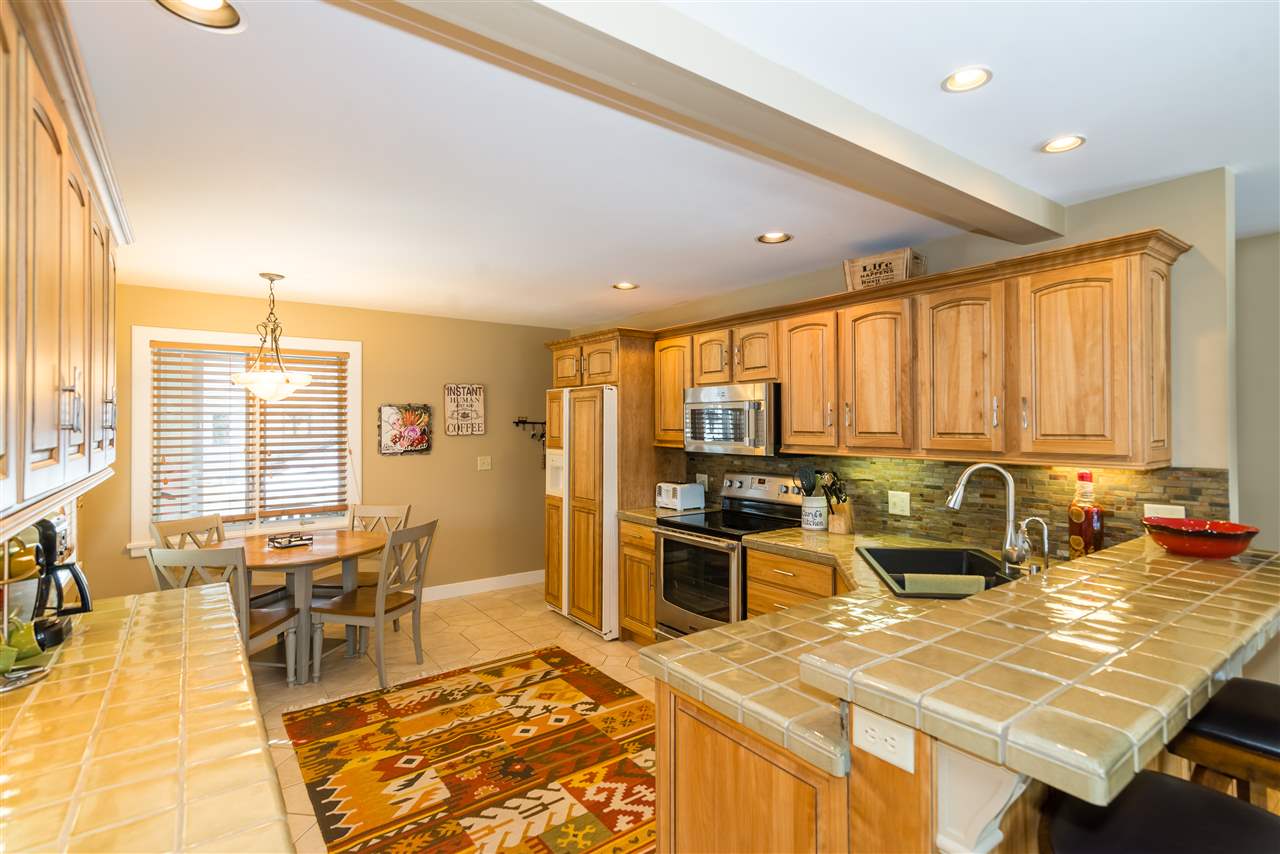 1024 Brook Road, Unit 10 Stowe, VT 05672 - Photo 6 of 40 Gallery Image 6