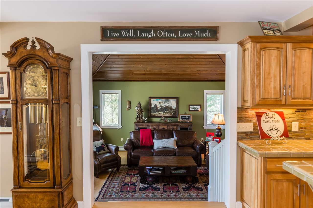 1024 Brook Road, Unit 10 Stowe, VT 05672 - Photo 9 of 40 Gallery Image 9