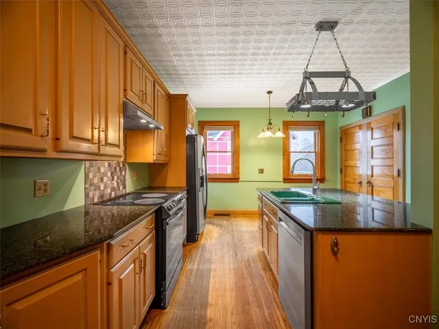 $319,900 | 418 Broad Street, Oneida, NY 13421