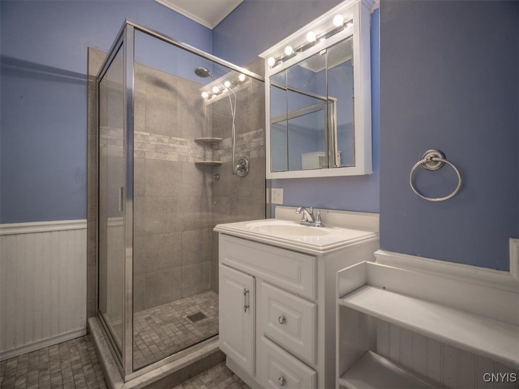 418 Broad Street Oneida, NY 13421 - Photo 29 of 46