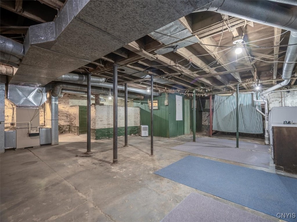 418 Broad Street Oneida, NY 13421 - Photo 40 of 46