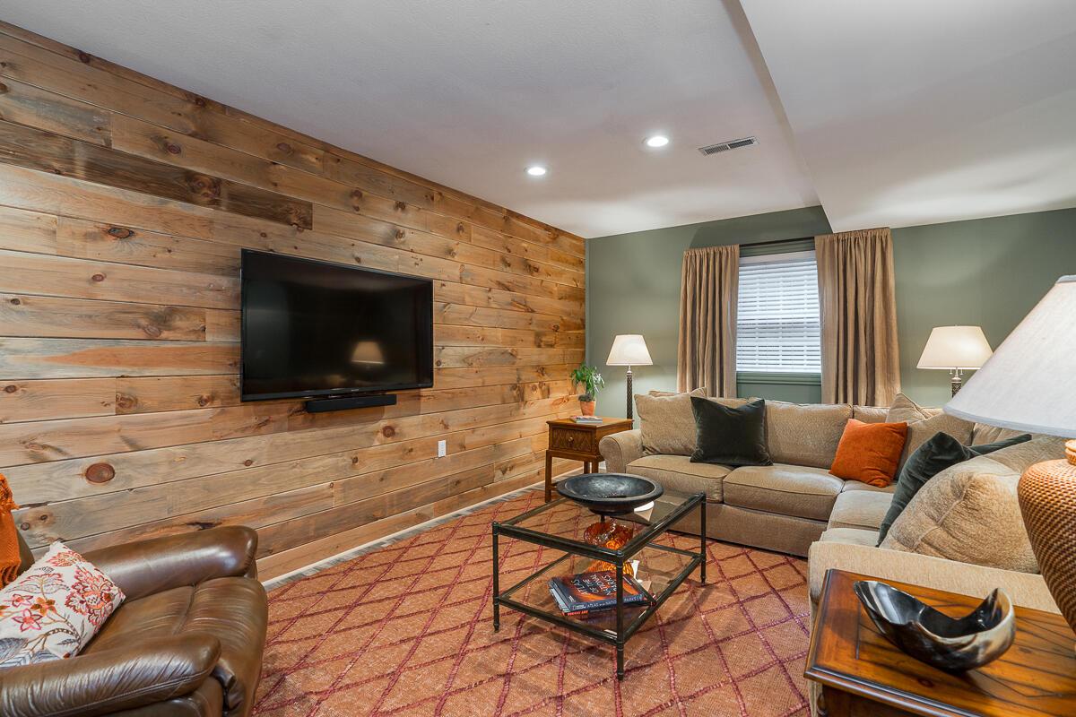 8298 Harlem Road Westerville, OH 43081 - Photo 52 of 66 LL Recreation Room