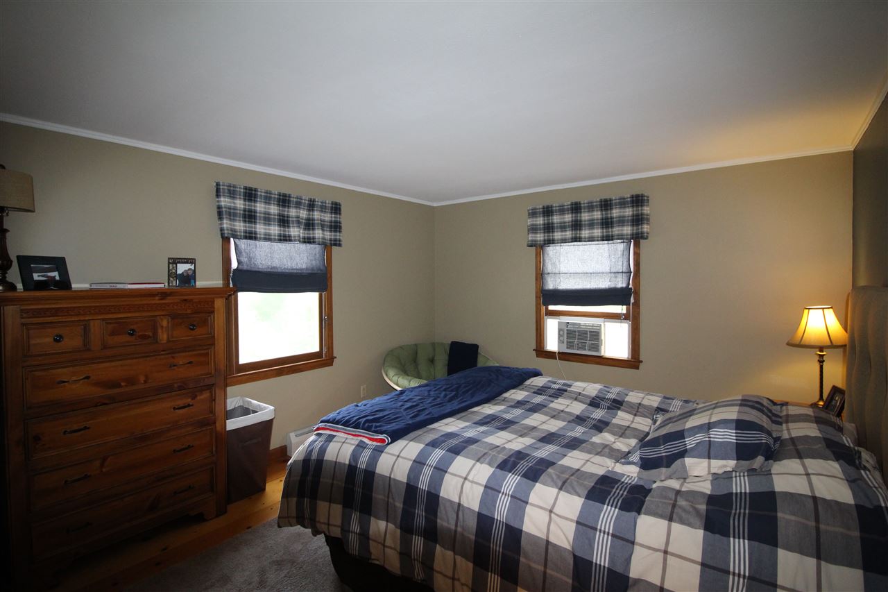 35 Laurel Hill Road Hollis, NH 03049 - Photo 23 of 37