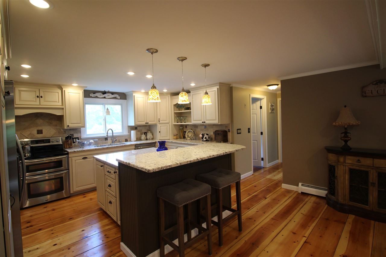 35 Laurel Hill Road Hollis, NH 03049 - Photo 7 of 37