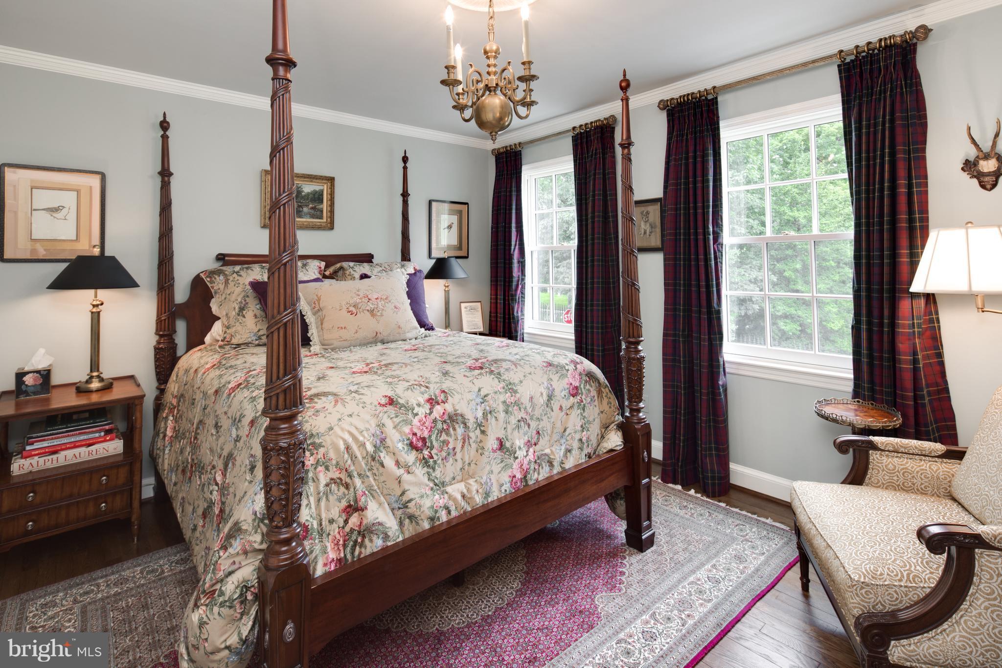 2814 R Street Northwest Washington, DC 20007 - Photo 19 of 30 a bed sitting in a bedroom next to a window