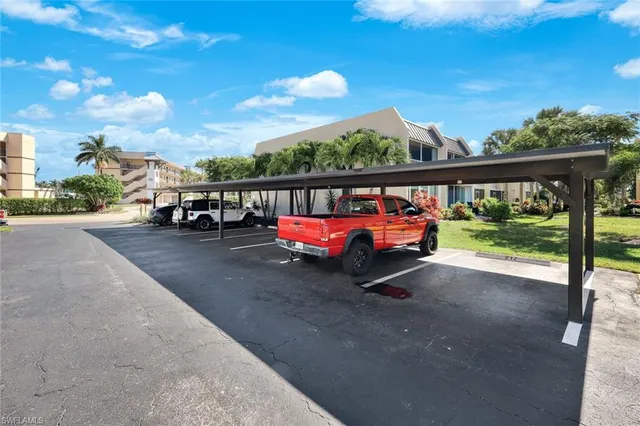 an aerial view of a houses