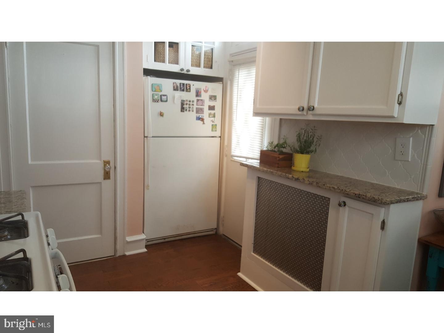 4034 Lasher Road Drexel Hill, PA 19026 - Photo 12 of 25 Kitchen