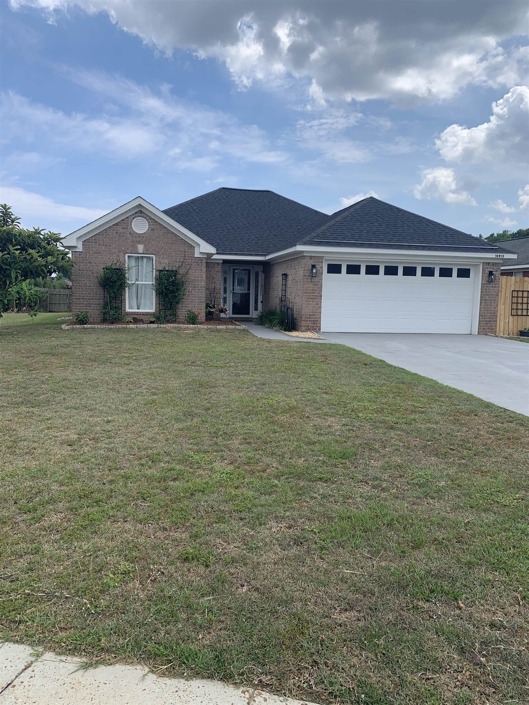 16913 Sugar Loop Foley, AL 36535 - Photo 3 of 36