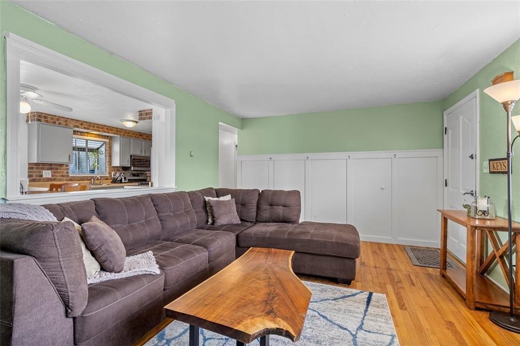 133 Big Horn Road Pittsburgh, PA 15239 - Photo 5 of 21 Gallery Image 5