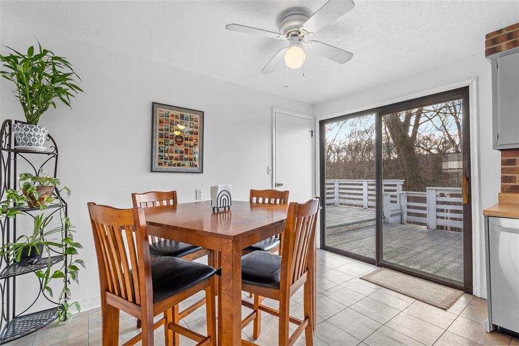 133 Big Horn Road Pittsburgh, PA 15239 - Photo 6 of 21 Gallery Image 6