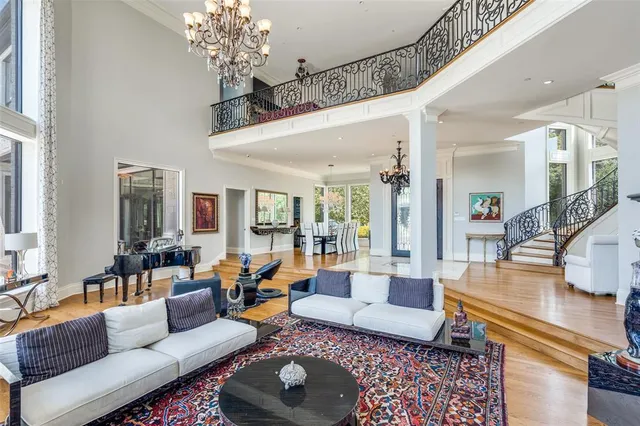 $7,895,000 | 4511 Watauga Road, Dallas, TX 75209