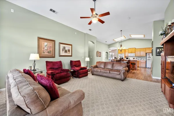 $619,000 | Undisclosed Address, Bakersfield, CA 93312