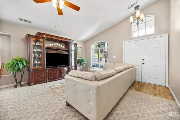 $619,000 | Undisclosed Address, Bakersfield, CA 93312