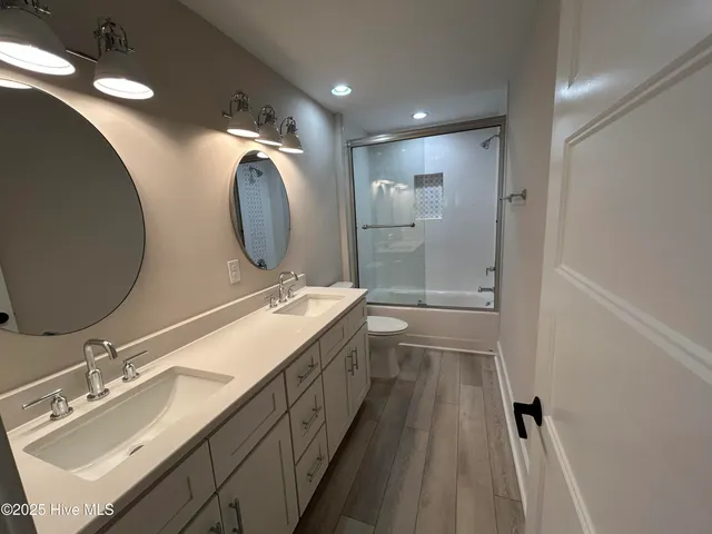 $575,000 | 1656 Tall Ships Lane, Wilmington, NC 28409