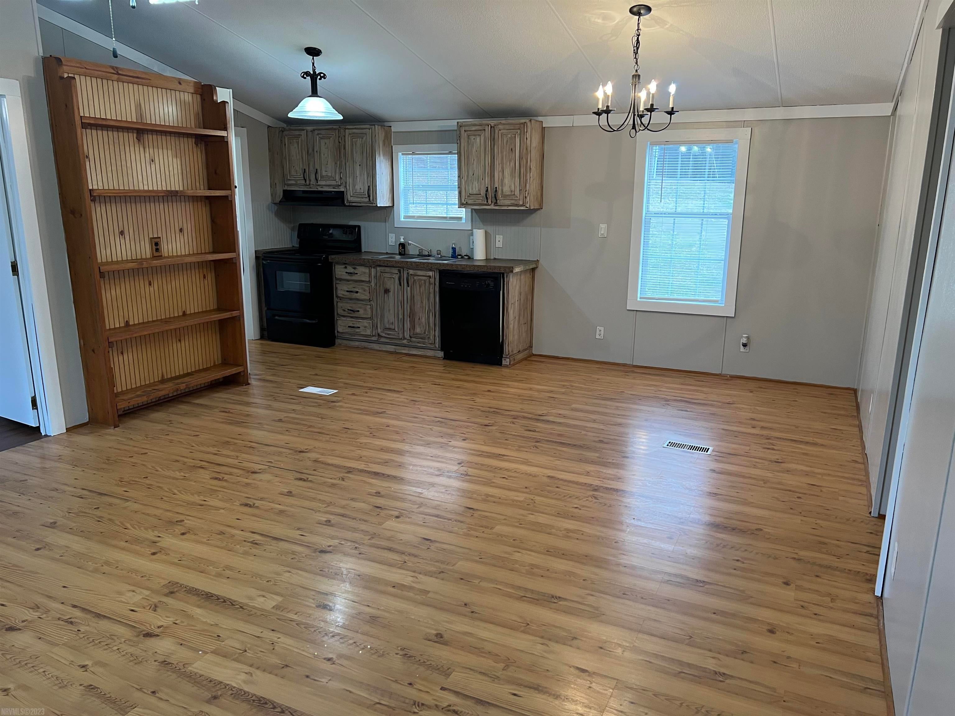 3950 Sunflower Road Pilot, VA 24138 - Photo 21 of 42 Gallery Image 21