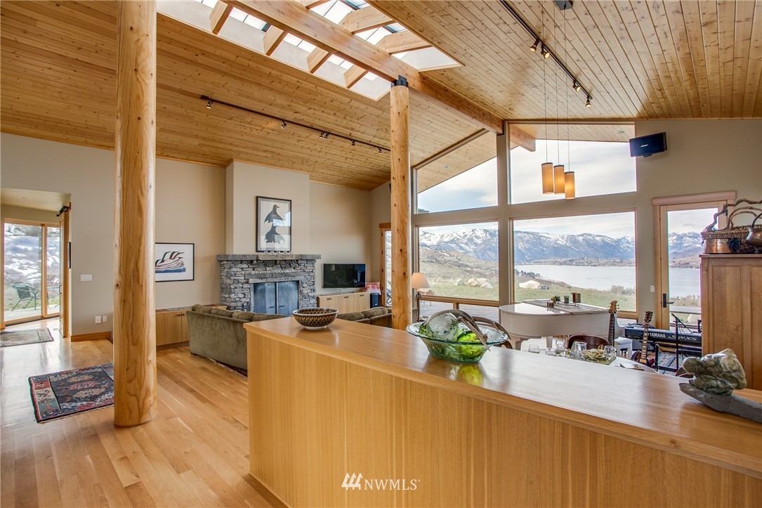 1395 Little Butte Ranch Road Chelan, WA 98816 - Photo 9 of 25 Gallery Image 9