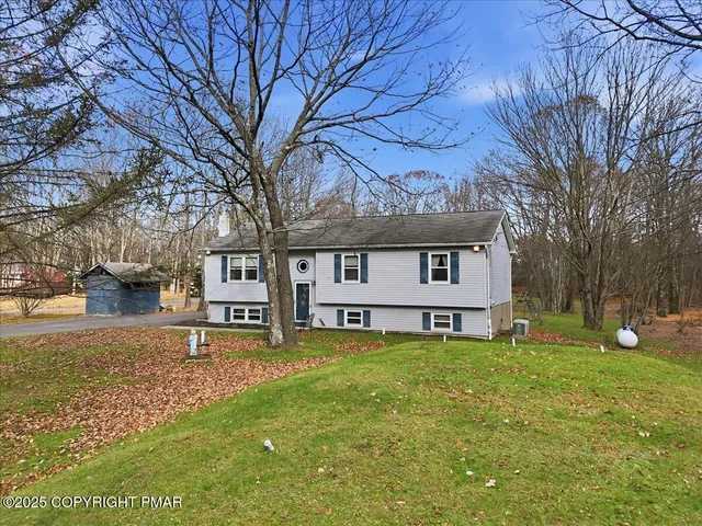 $549,900 | 1304 Summit View Drive, Long Pond, PA 18334