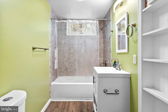 $320,000 | 24 Potomac Avenue, Shenandoah Junction, WV 25442