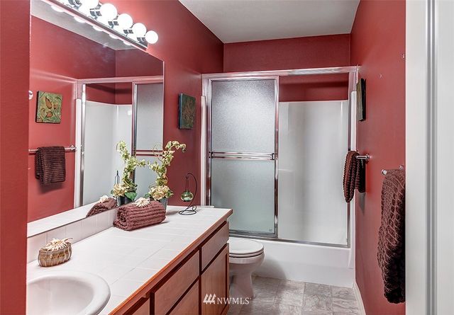 $610,000 | 15622 Northeast 91st Way, Unit B501, Redmond, WA 98052