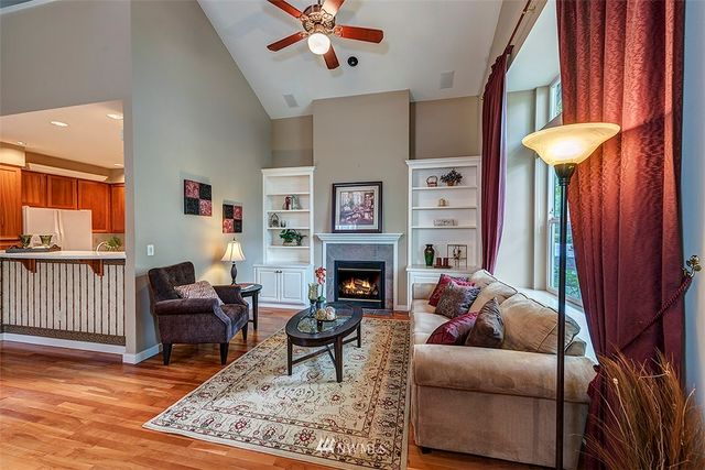 $610,000 | 15622 Northeast 91st Way, Unit B501, Redmond, WA 98052