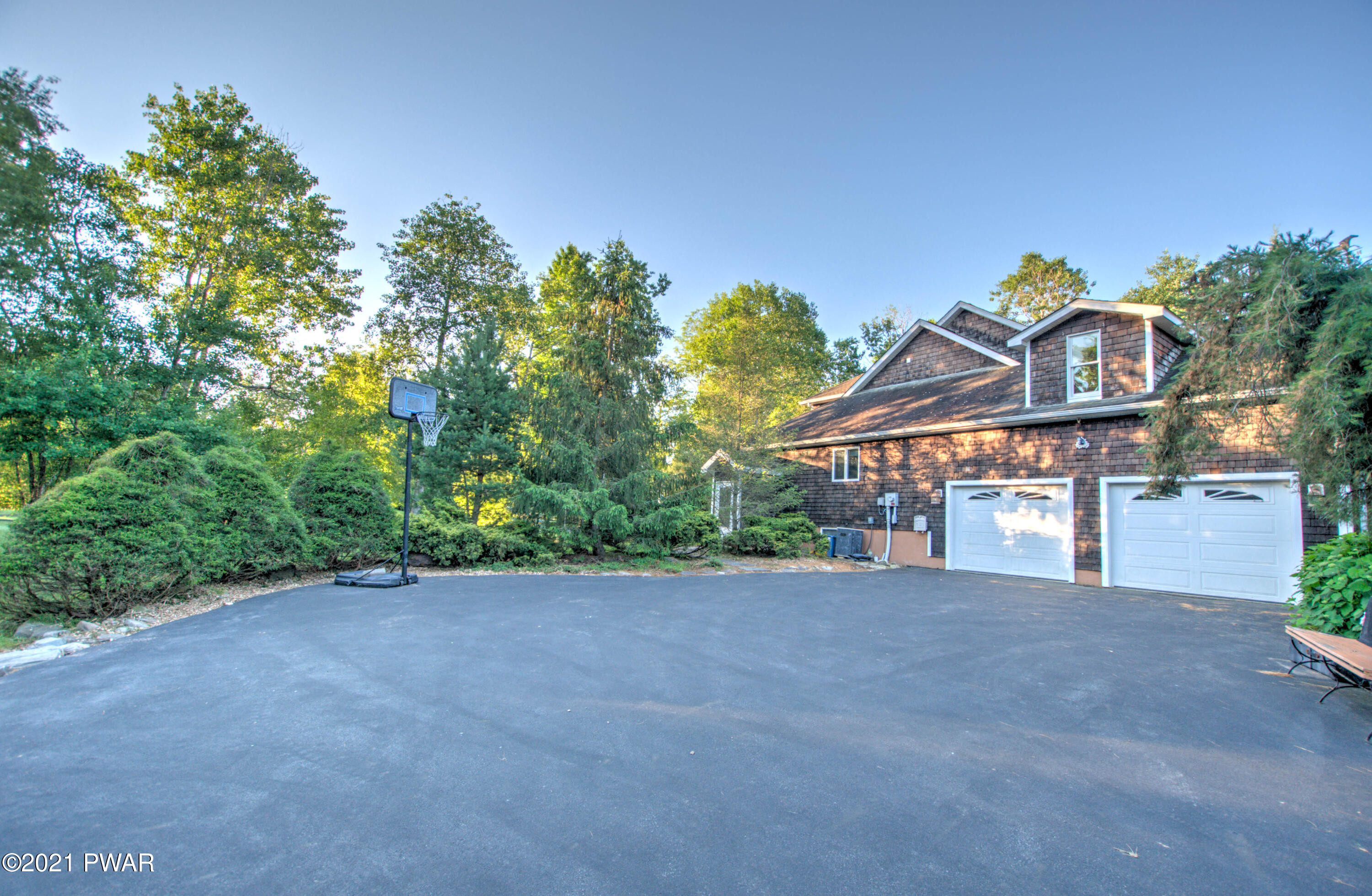 198 Cricket Hill Road Hawley, PA 18428 - Photo 2 of 56