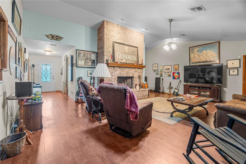 4370 Southeast 26th Terrace Road Ocala, FL 34480 - Photo 14 of 20