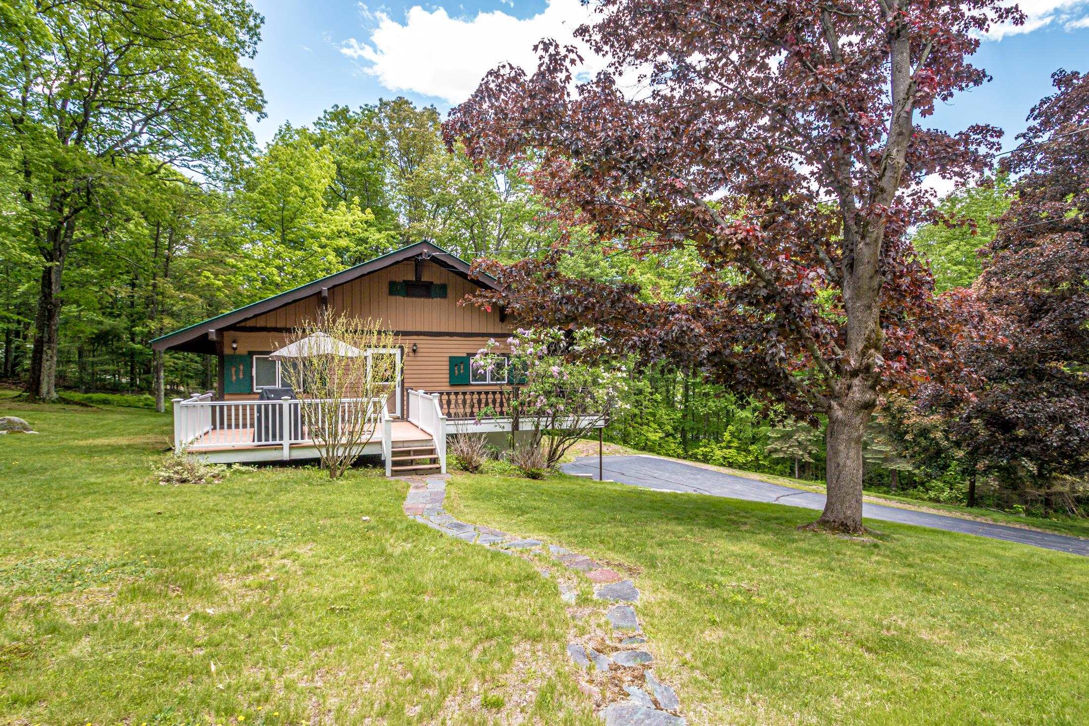 51 Duprey Road Conway, NH 03860 - Photo 2 of 52