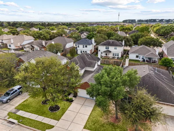 $399,000 | 25227 Bright Hollow Lane, Katy, TX 77494