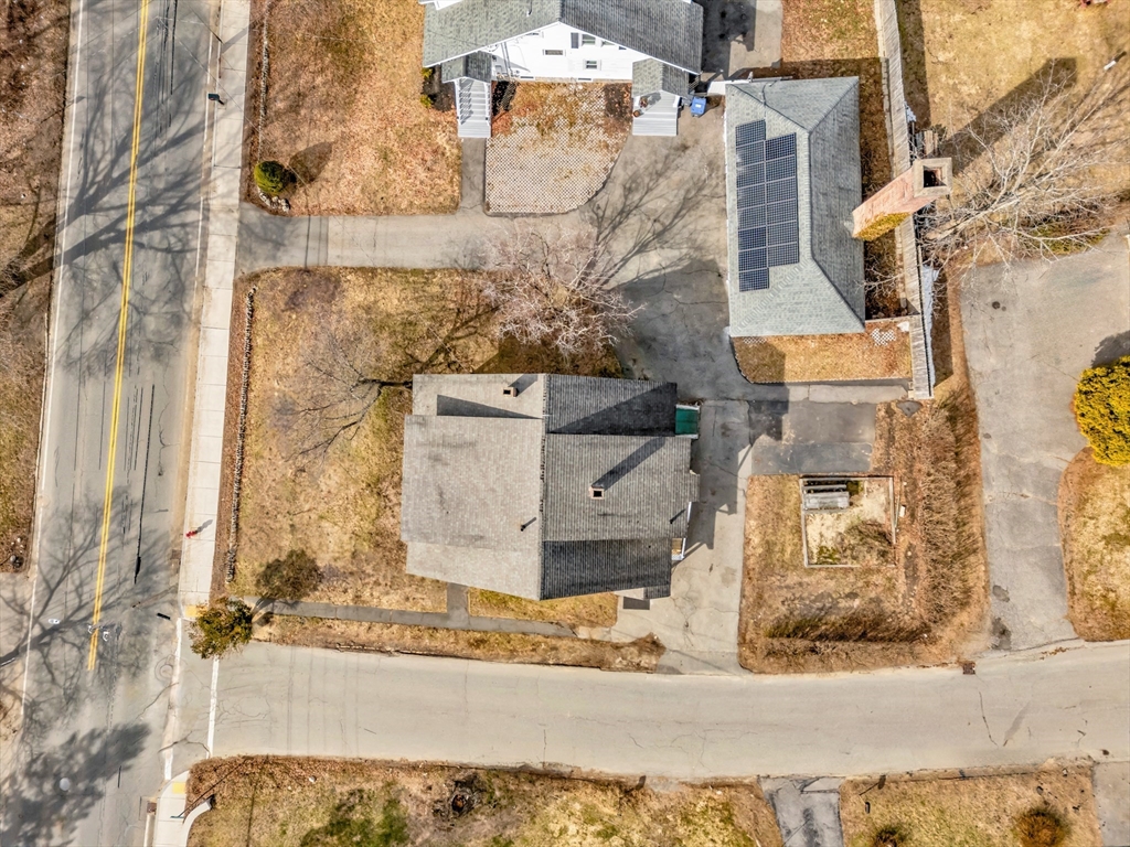 219 Pelham Street Methuen, MA 01844 - Photo 15 of 42