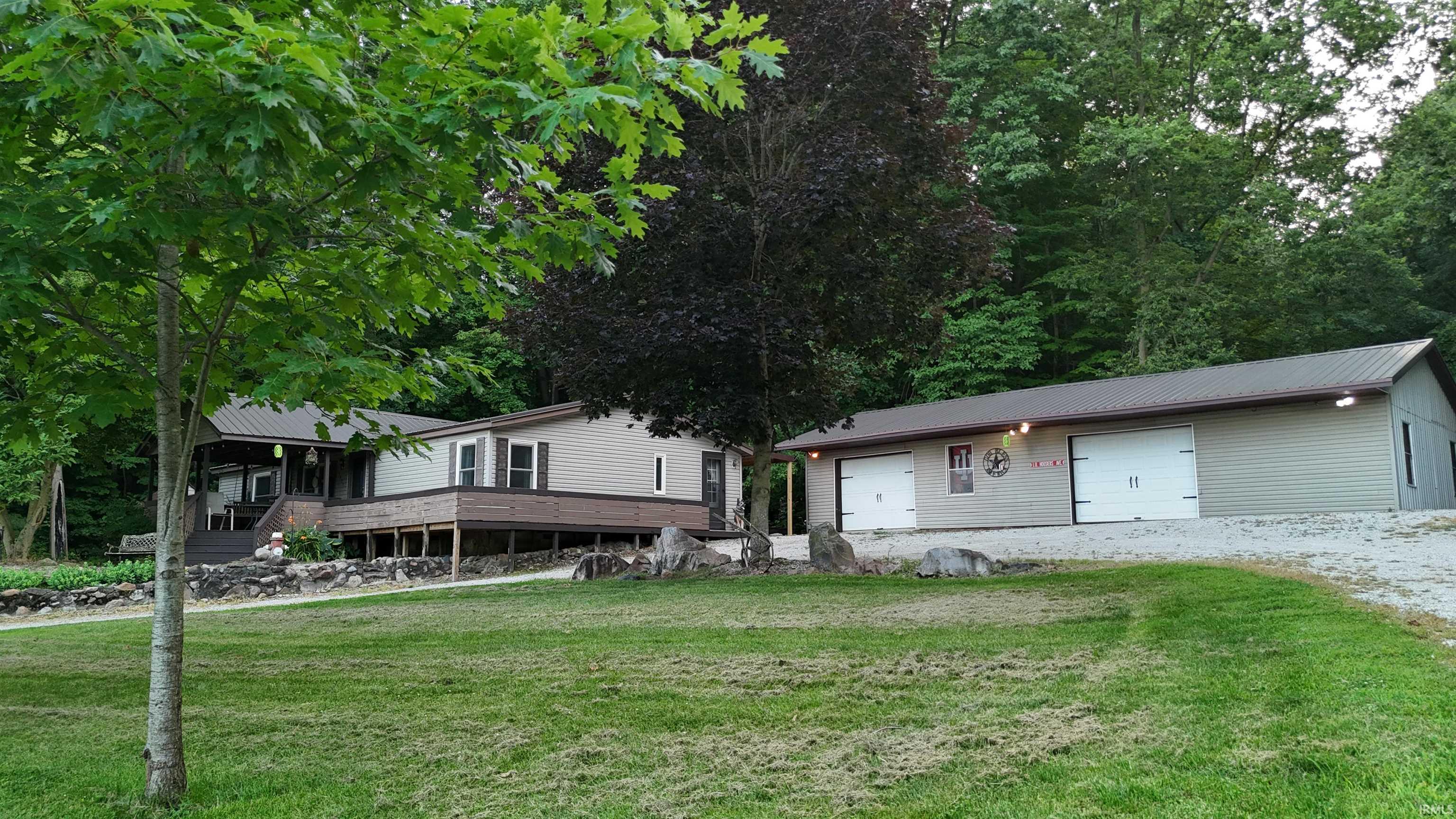 3401 West Delaware Road Logansport, IN 46947 - Photo 2 of 23