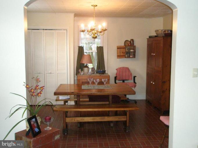 13098 Welty Road Waynesboro, PA 17268 - Photo 12 of 19 Dining Room