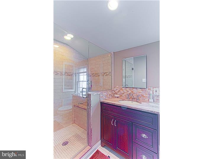200 Spencer Road Devon, PA 19333 - Photo 17 of 20 Master Bathroom