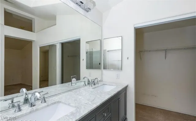 $2,495 | 135 Pebble Ridge Road, Henderson, NV 89012