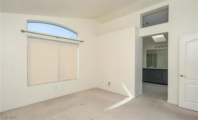 $2,495 | 135 Pebble Ridge Road, Henderson, NV 89012