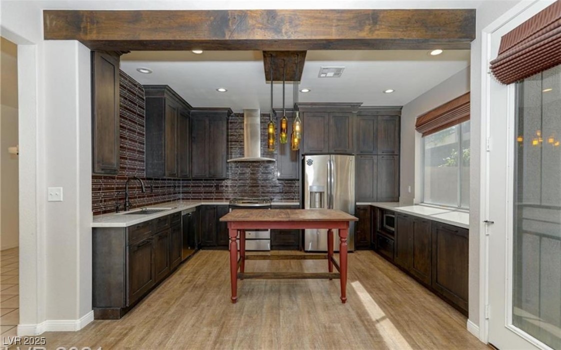 135 Pebble Ridge Road Henderson, NV 89012 - Photo 4 of 16