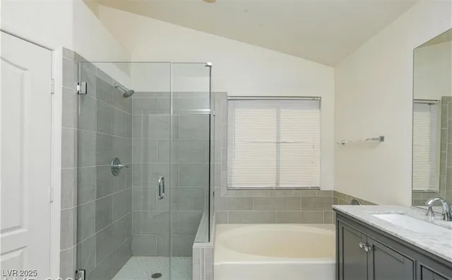 $2,495 | 135 Pebble Ridge Road, Henderson, NV 89012