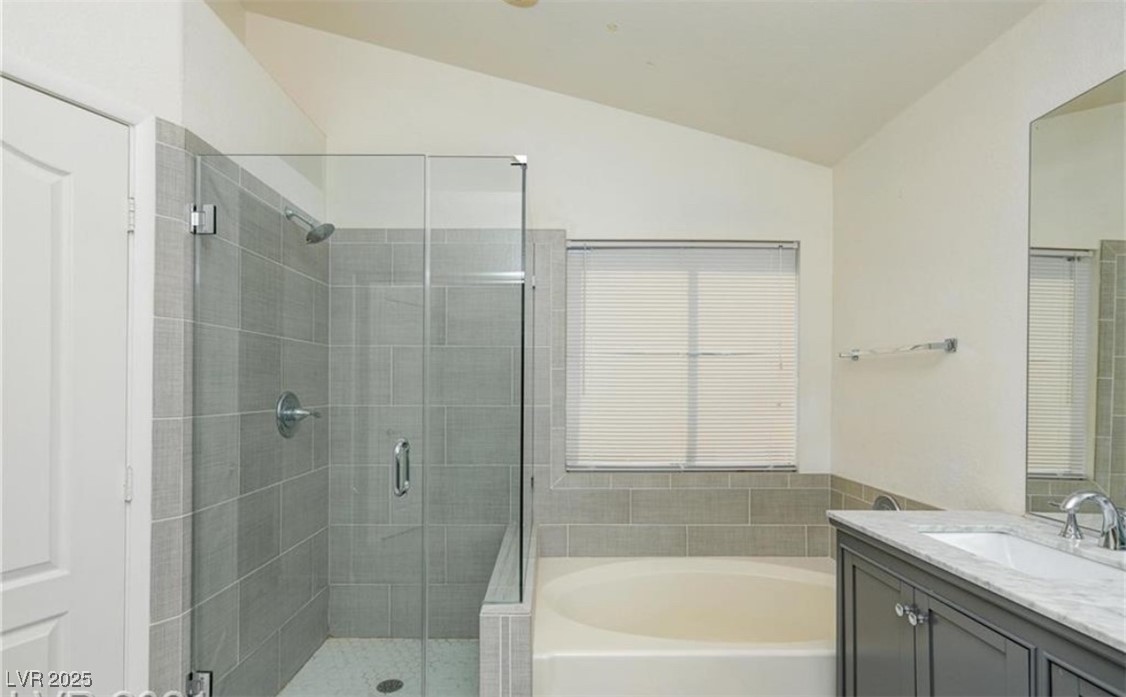 135 Pebble Ridge Road Henderson, NV 89012 - Photo 10 of 16