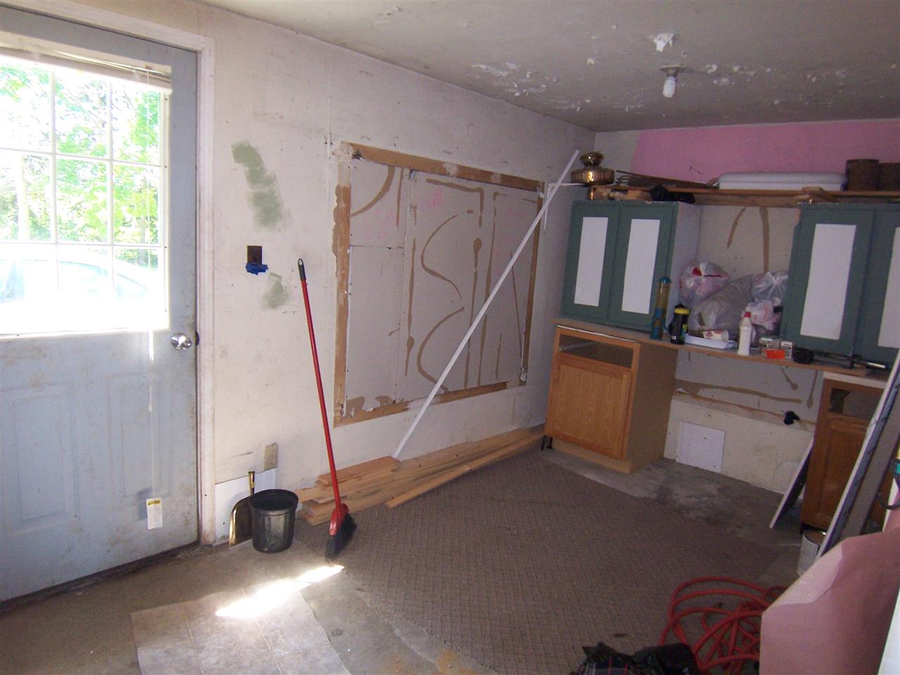 8660 East Fremont Road Shepherd, MI 48883 - Photo 14 of 22 1821258-13.JPG