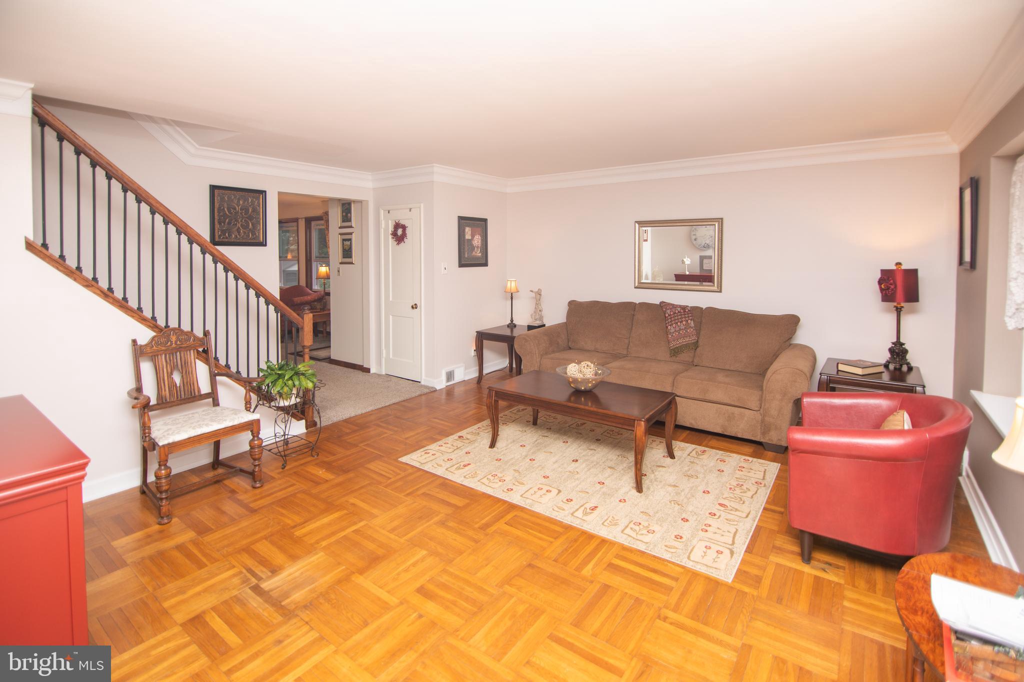 1176 Cambridge Road Warminster, PA 18974 - Photo 11 of 41