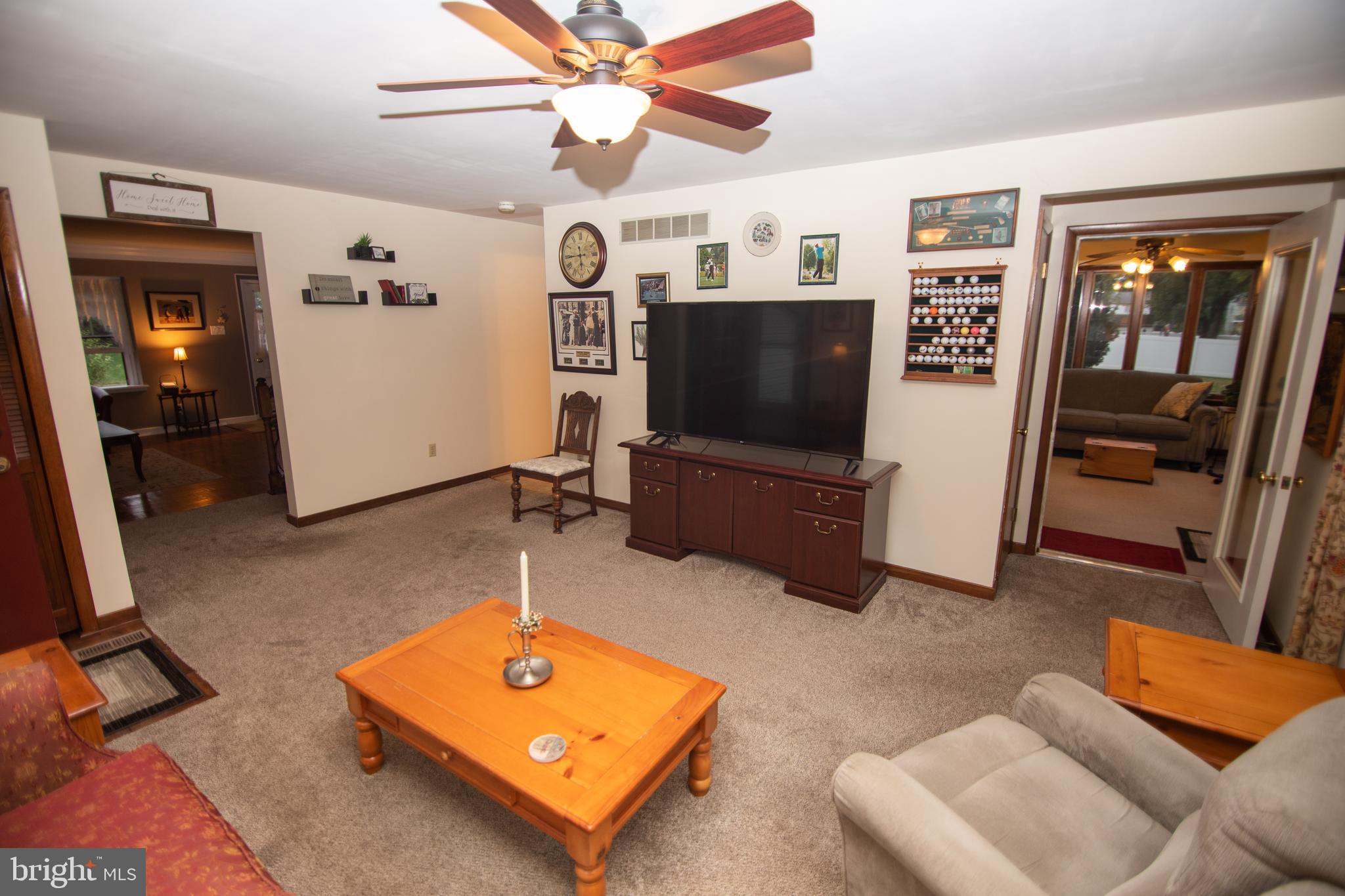 1176 Cambridge Road Warminster, PA 18974 - Photo 22 of 41
