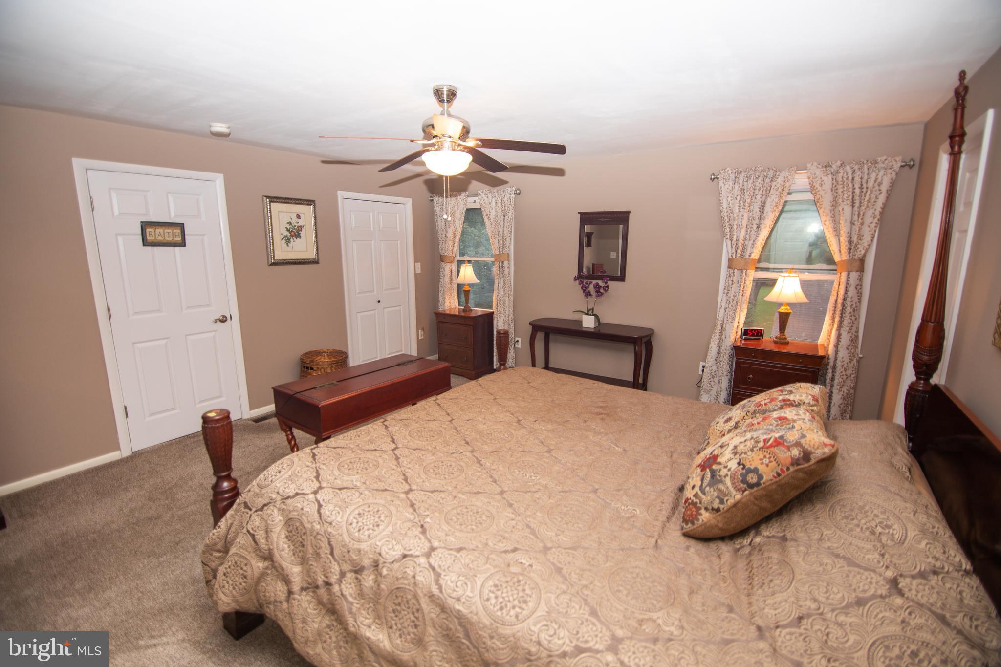 1176 Cambridge Road Warminster, PA 18974 - Photo 25 of 41