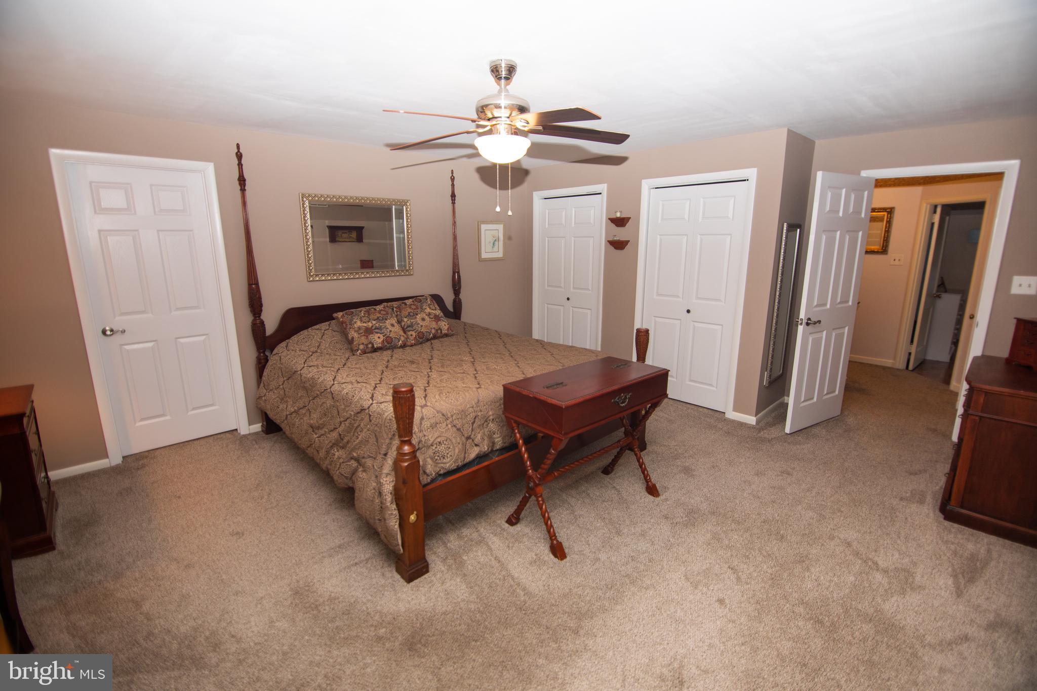 1176 Cambridge Road Warminster, PA 18974 - Photo 26 of 41