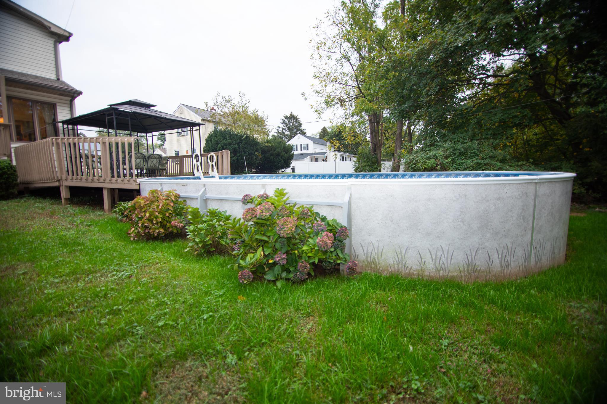 1176 Cambridge Road Warminster, PA 18974 - Photo 9 of 41