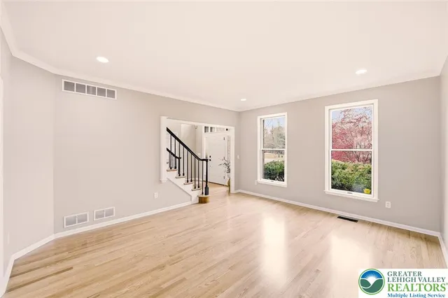 $949,900 | 2243 Oakwood Court, Fogelsville, PA 18051