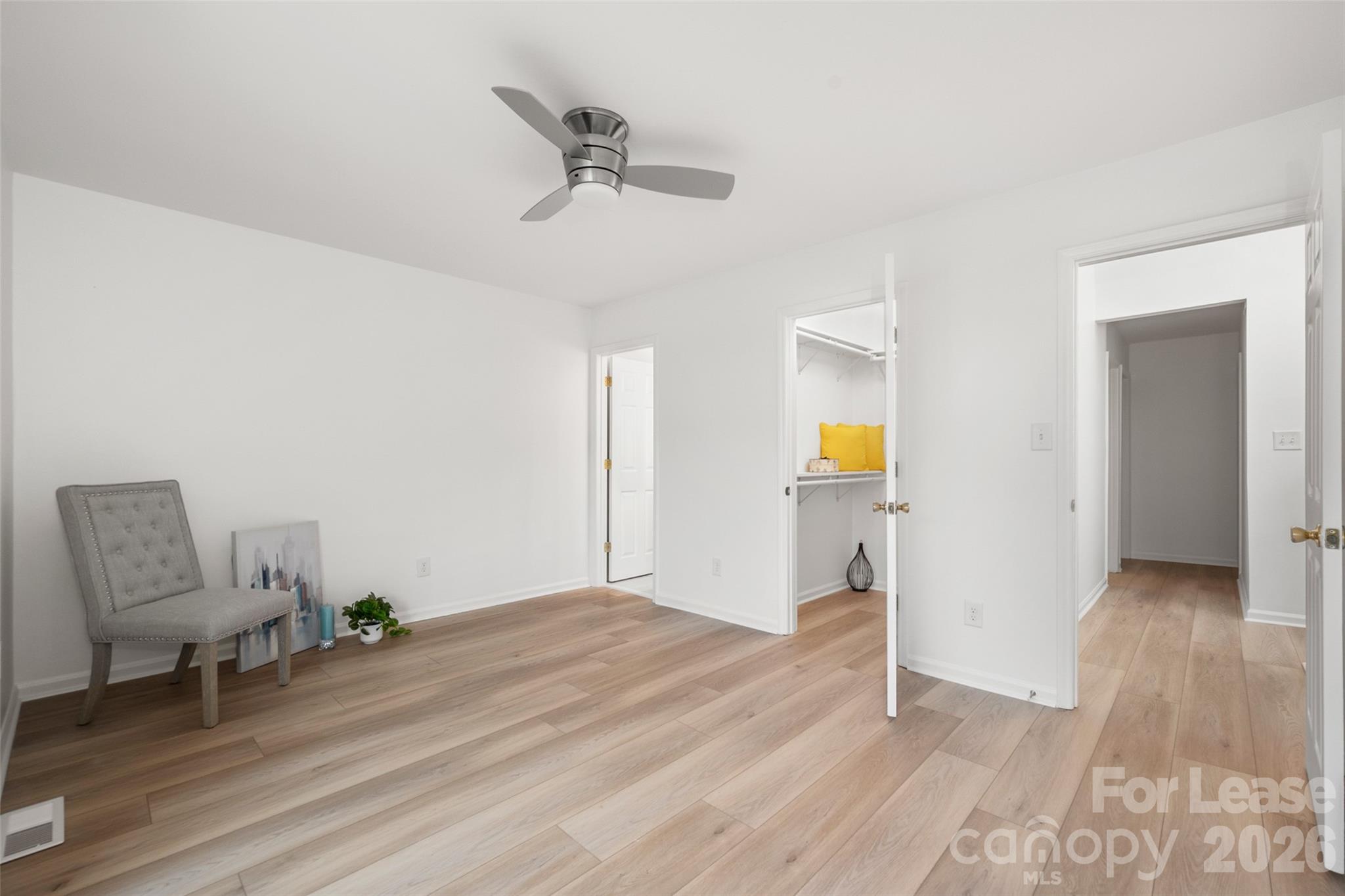 10943 Carmel Crossing Road Charlotte, NC 28226 - Photo 24 of 31