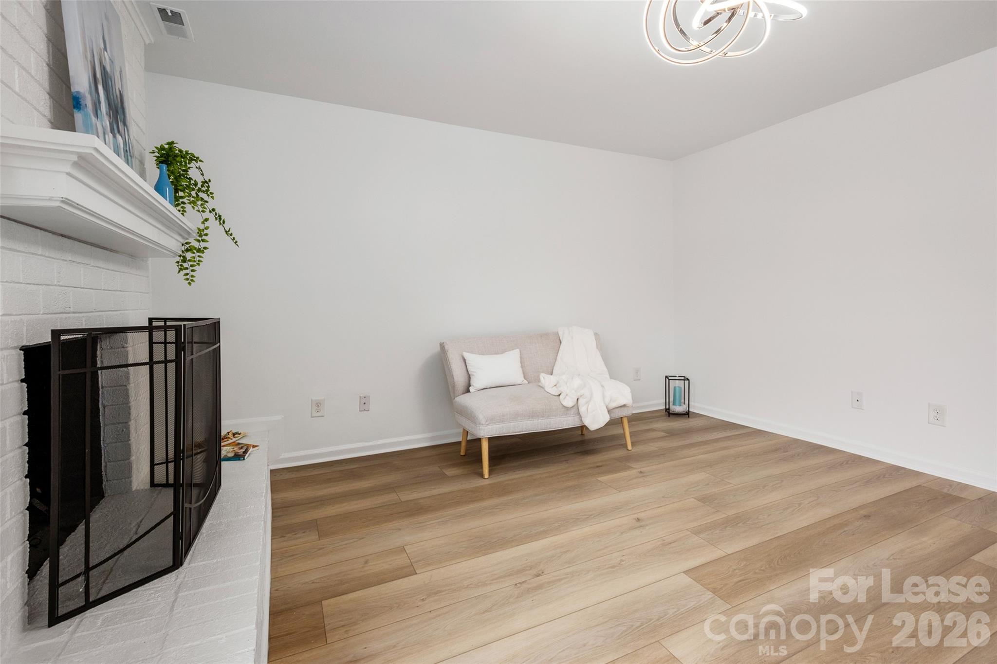 10943 Carmel Crossing Road Charlotte, NC 28226 - Photo 10 of 31