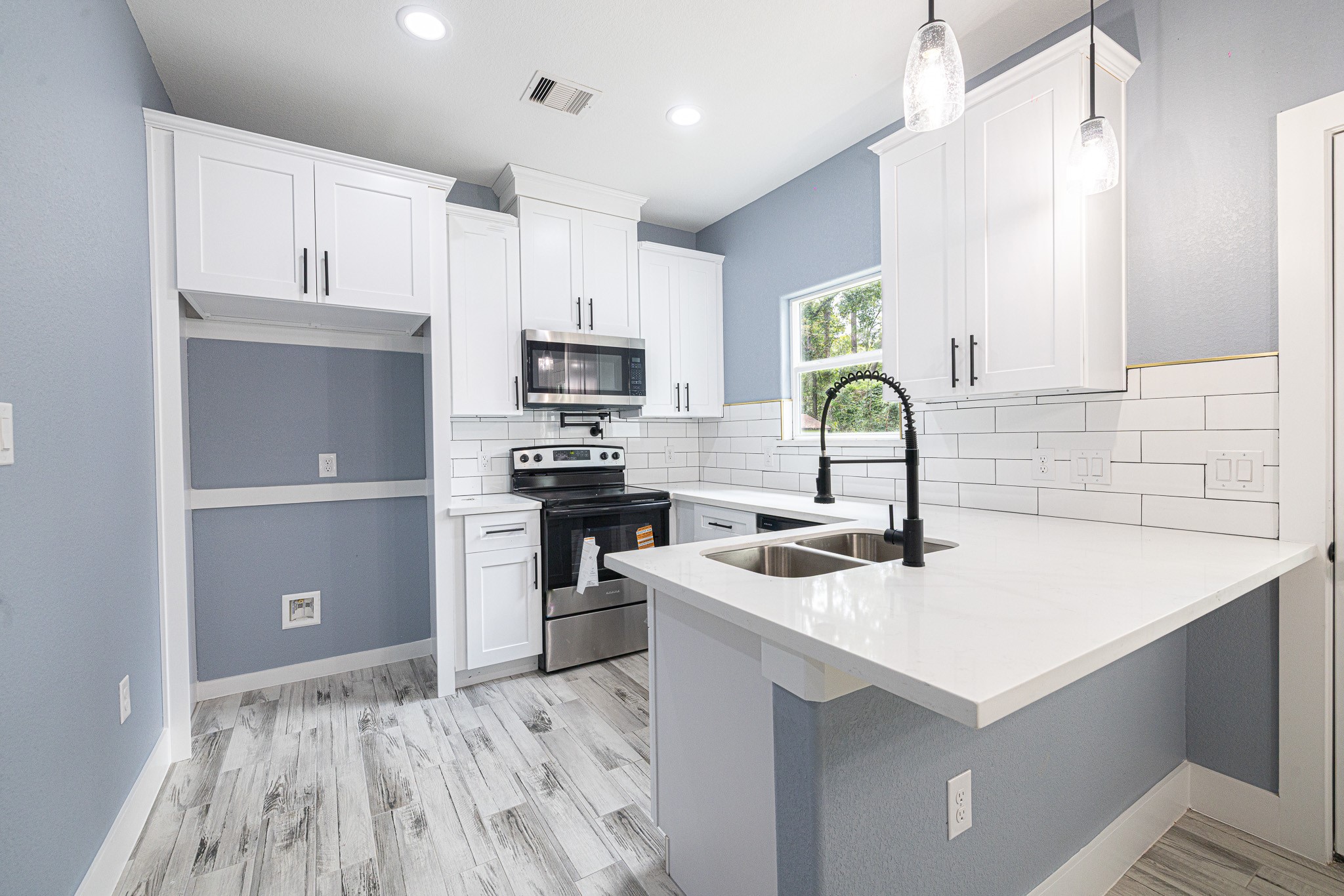 3507 Sam Houston Road Willis, TX 77378 - Photo 17 of 39