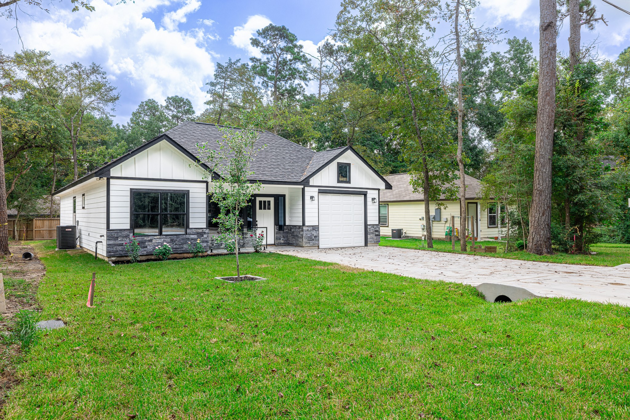 3507 Sam Houston Road Willis, TX 77378 - Photo 8 of 39