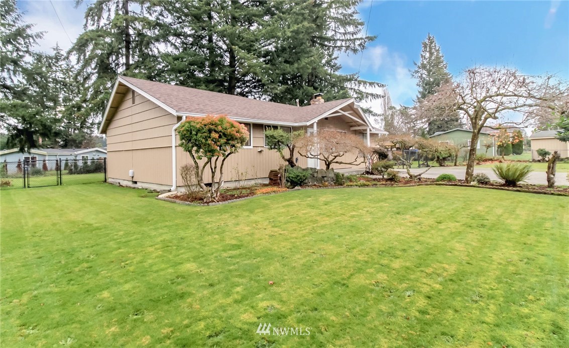 11717 Military Road Southwest Lakewood, WA 98498 - Photo 7 of 39 Gallery Image 7